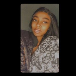 Meet your Posher, Chyian